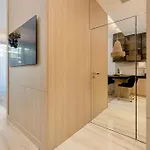 Shelter Luxury *