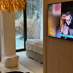 Shelter Luxury Lejlighed *