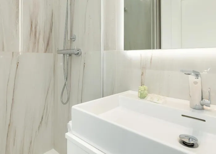 Shelter Luxury דירה רוגובו