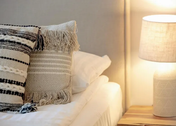 Shelter Luxury רוגובו