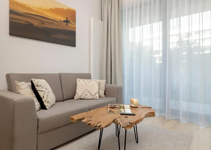 Shelter Luxury * רוגובו